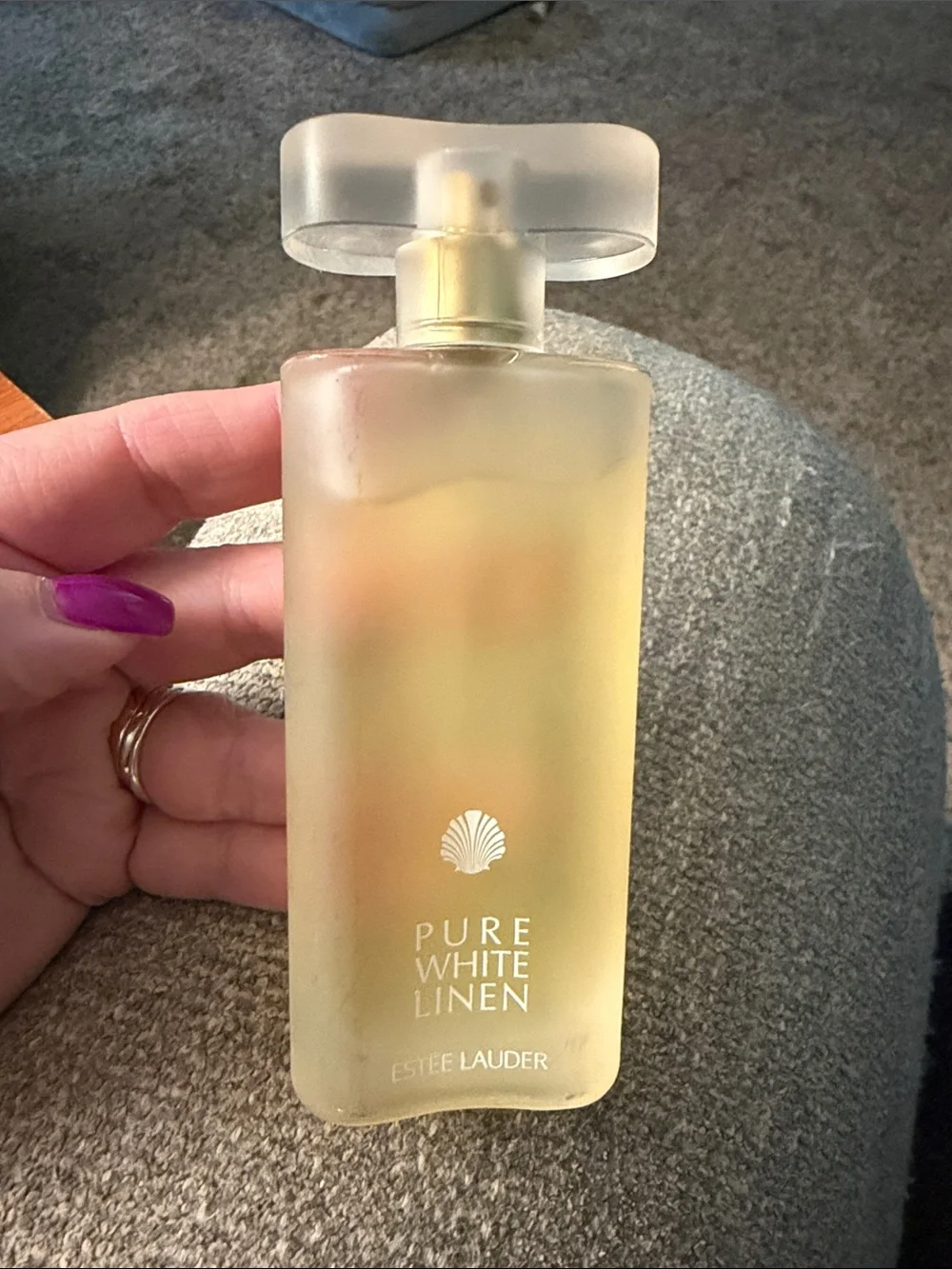 Discontinued Estée Lauder Pure White Linen